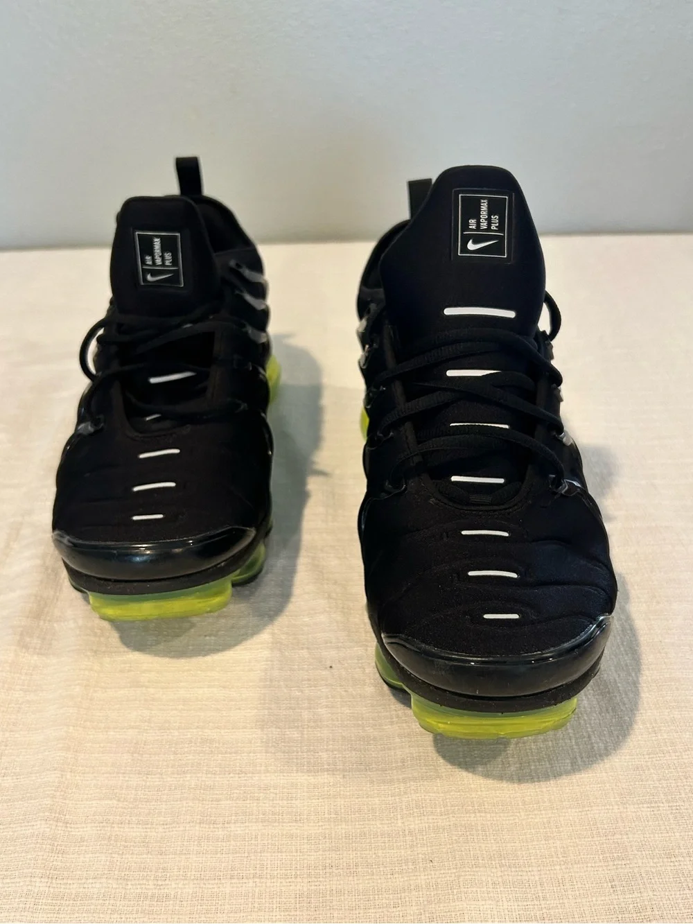 Nike Air VaporMax Plus Black Volt Neon Men's Size 14 924453-015
